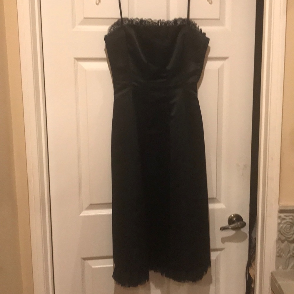 Bcbgmaxazria black midi lace dress